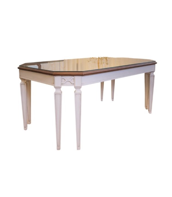 Carmen dining table