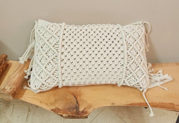 Macrame cushion 4