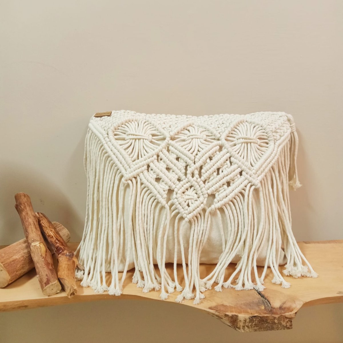 Macrame cushion 6 - Image 1