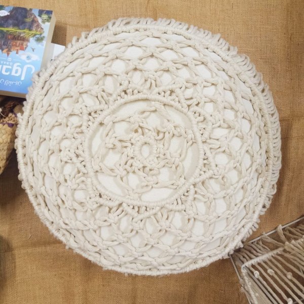 Floor ottoman macrame 3