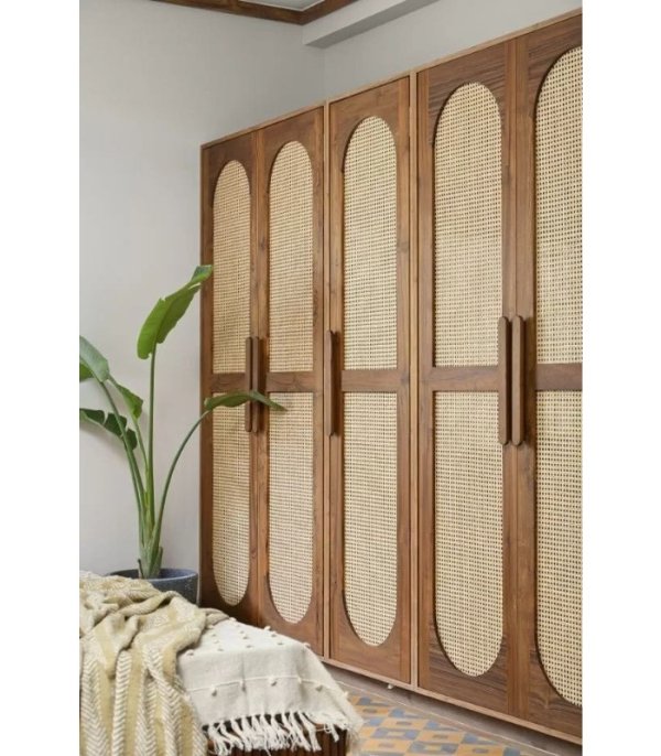 Bamboo wardrobe